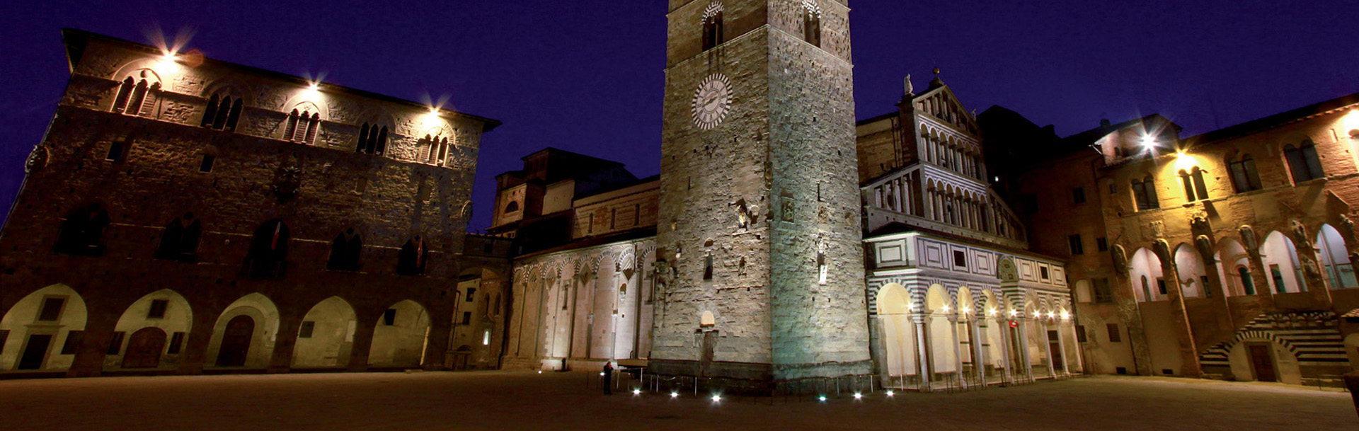 piazzaduomo-notturno