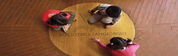 bambini-grande biblioteca