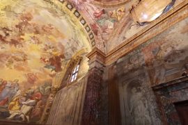 La Visitazione di Luca della Robbia nella Chiesa di San Leone