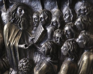 altare argenteo particolare