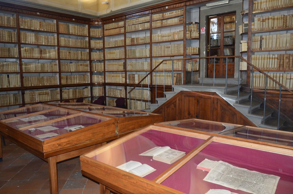 Mostra sul culto Iacopeo nella biblioteca Forteguerriana di Pistoia
