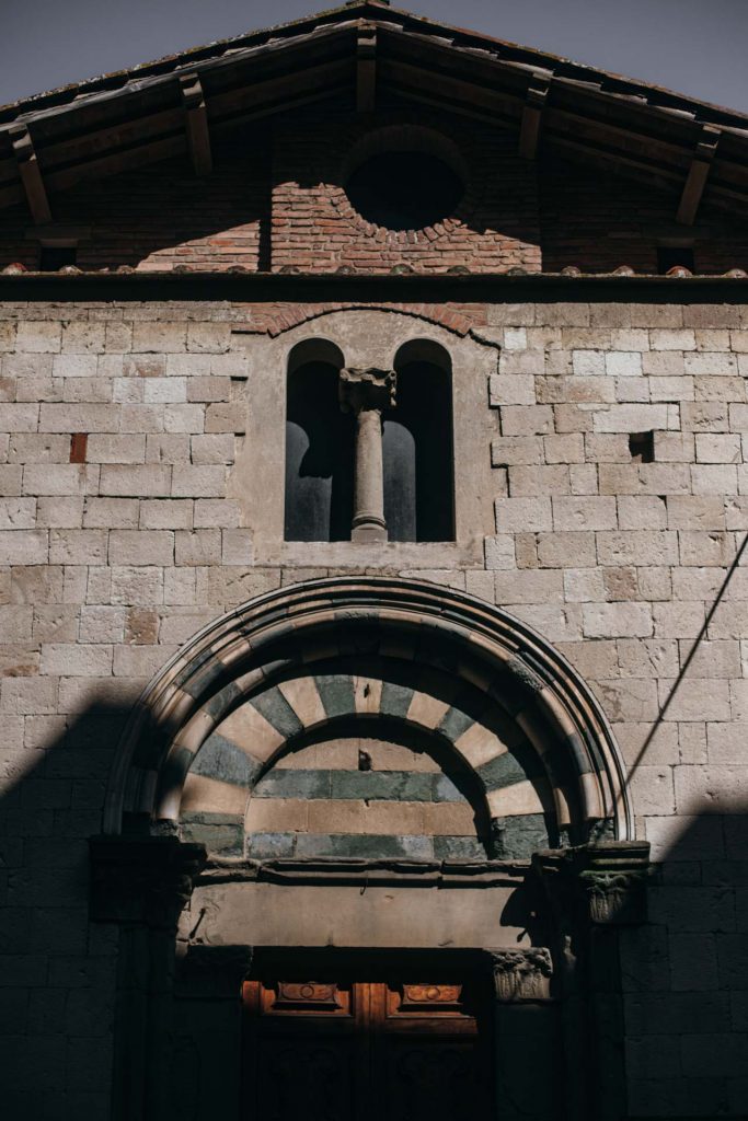 San Michele in Cioncio cromatismo romanico pistoiese